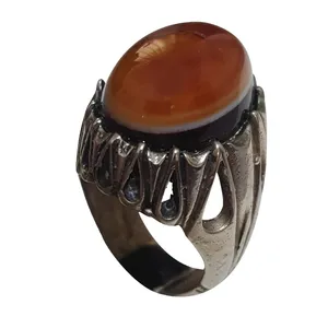 انگشتر نقره مردانه مدل عقیق سه پوست سلیمانی A3P016240