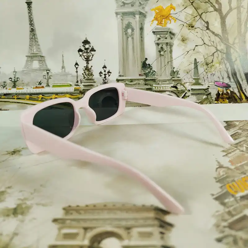 عینک آفتابی بچگانه مدل CH6 کد PI