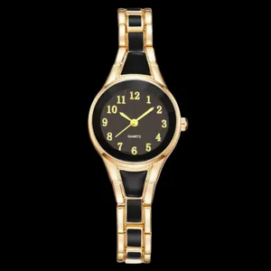 ساعت مچی عقربه ای زنانه مدل بند فلزی طرح سرامیکی کد 3