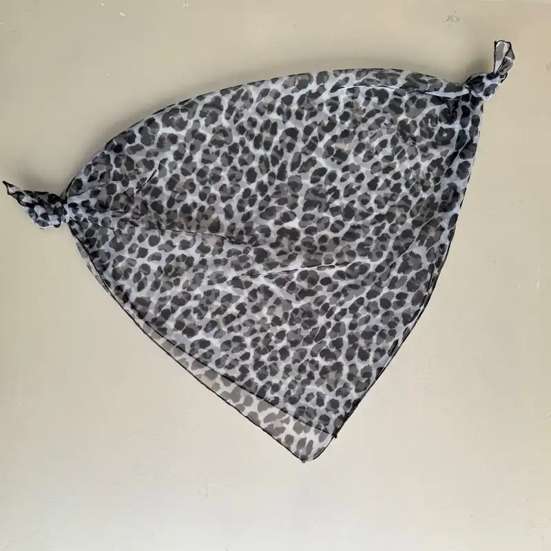 روسری زنانه مدل مینی توری پلنگی کد 2