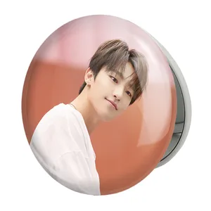 آینه جیبی خندالو طرح دینو گروه سونتین Seventeen مدل تاشو کد 21608 