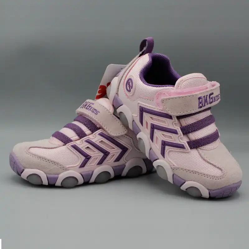 کفش مخصوص پیاده روی بی کی جی کیدز مدل چراغ دار کد 414