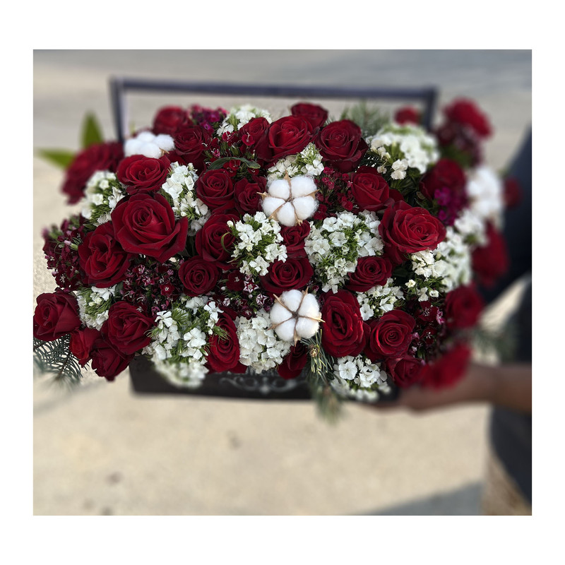 سبد گل رز مدل mt12