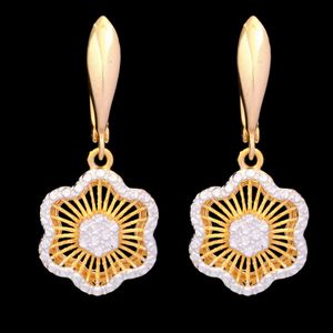 گوشواره کلیپسی طلا 18 عیار زنانه طلای مستجابی مدل فلاور آوا K کد 0201036