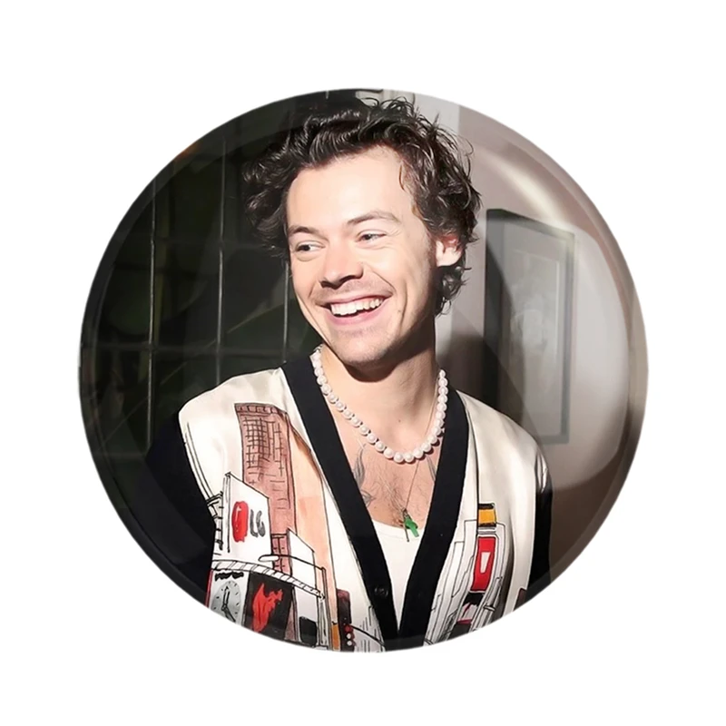 مگنت خندالو مدل هری استایلز گروه موسیقی وان دایرکشن One Direction  کد 18944