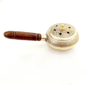 اسپند دودکن برنجی مدل دسته چوبی 
