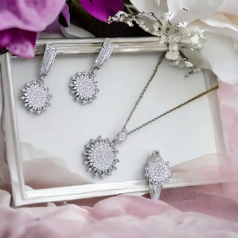 نیم ست نقره زنانه مدل اشکی کد 0134