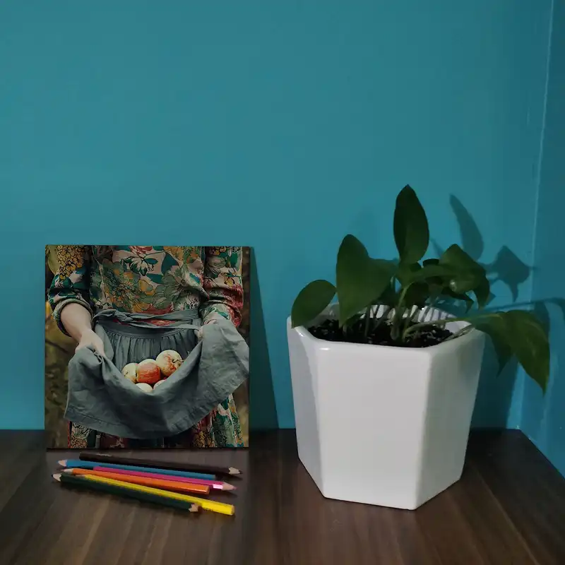 کاشی کارنیلا طرح یک دامن سیب مدل لوحی کد WKB815