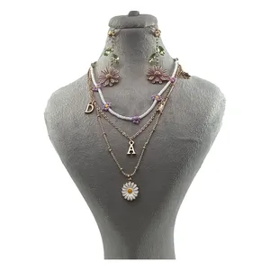  نیم ست زنانه طرح گل بابونه