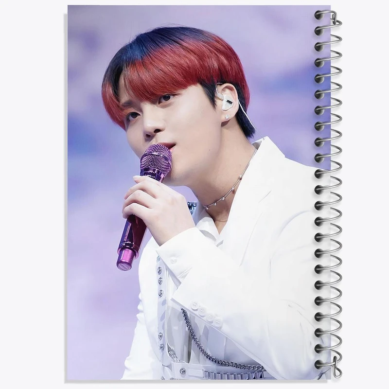 دفتر مشق 50 برگ خندالو مدل جونگهو گروه ایتیز ATEEZ کد 21284