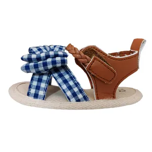 صندل نوزادی پیاتزا ایتالیا مدل لوپیل عروسکی