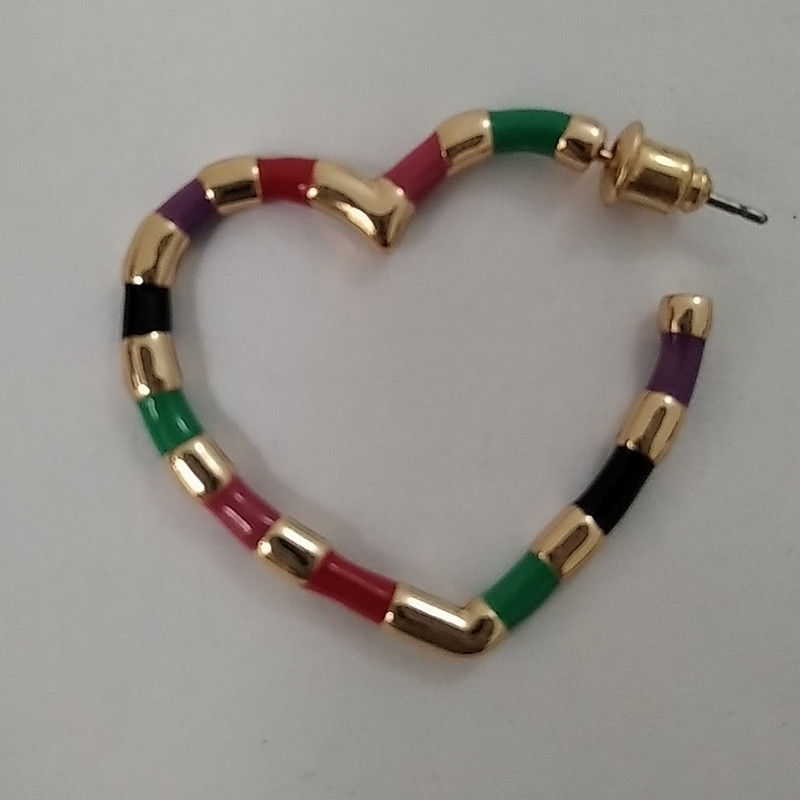 گوشواره زنانه اکسسورایز مدل قلب کد B69