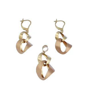 نیم ست طلا 18 عیار زنانه مدل 1EW808