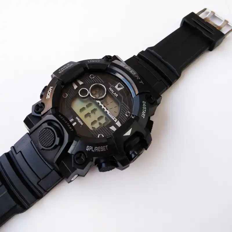 ساعت مچی دیجیتال والار مدل اسپرت ضدآب کرنومتر چراغدار کد 200D