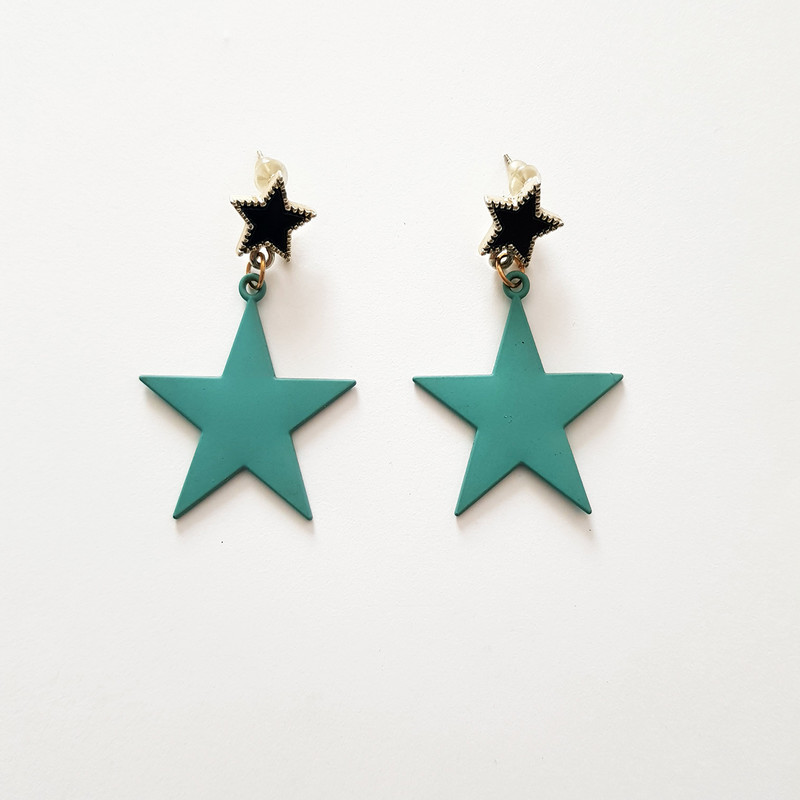 گوشواره زنانه مدل ستاره