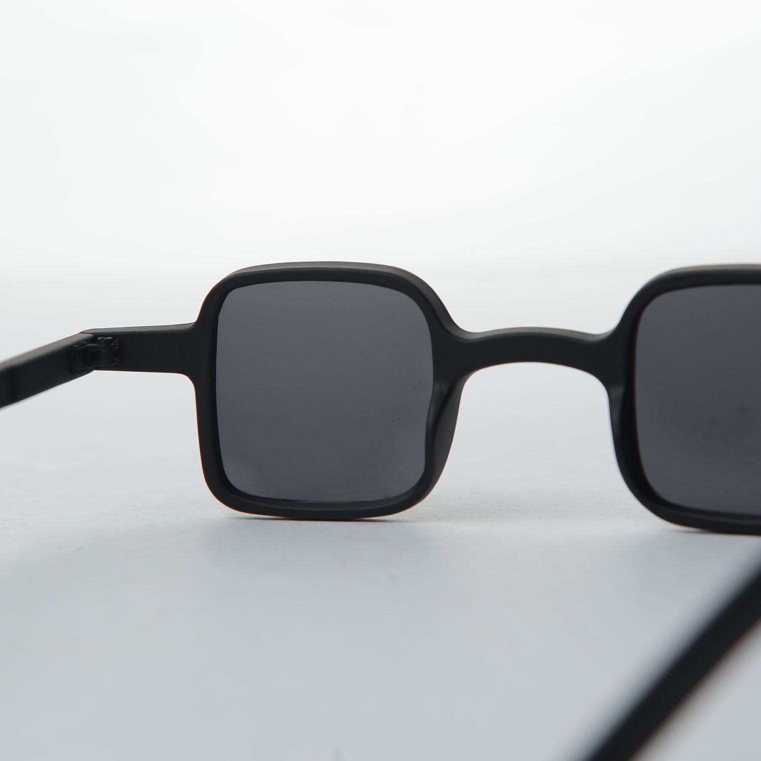 عینک آفتابی مدل BLK-5089 -  - 2