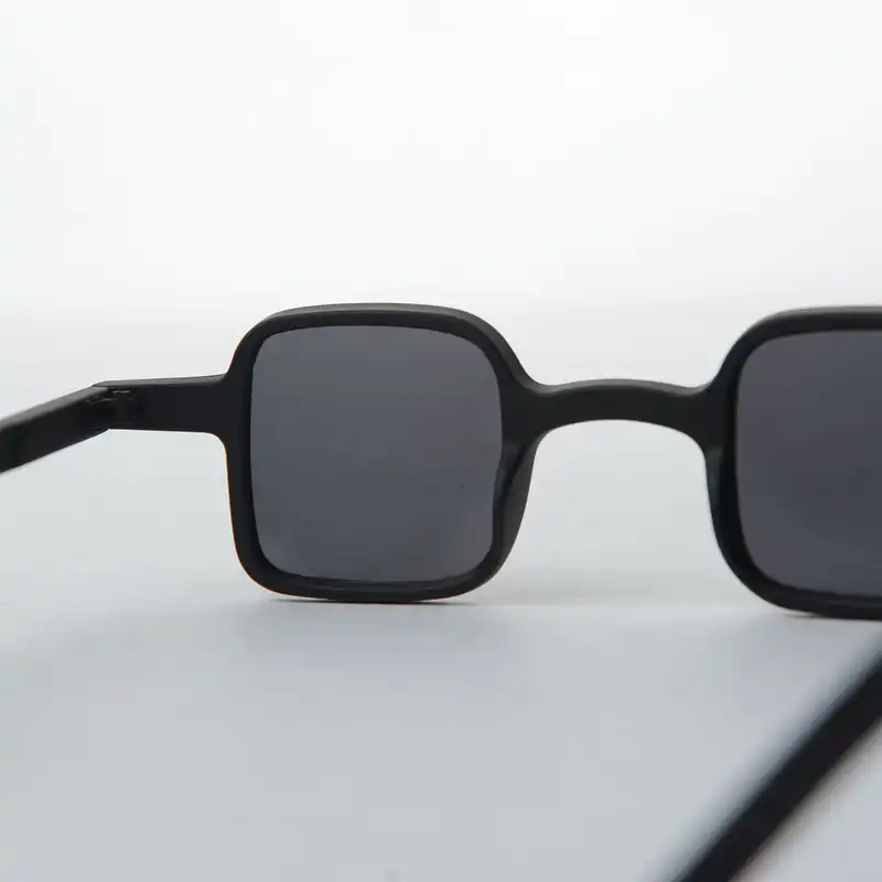 عینک آفتابی مدل BLK-5089