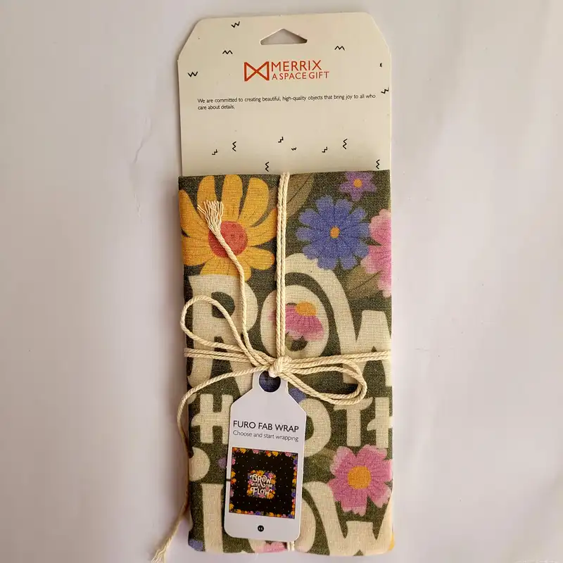 کاغذ کادو مریخ مدل پارچه ای Grow 072