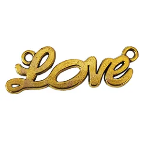 آویز دستبند طرح love کد 10