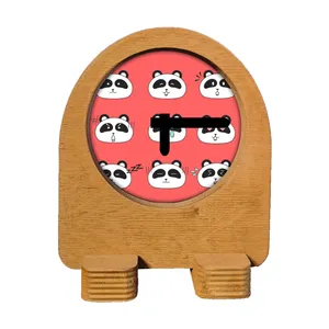 ساعت رومیزی طرح راکون کد 388