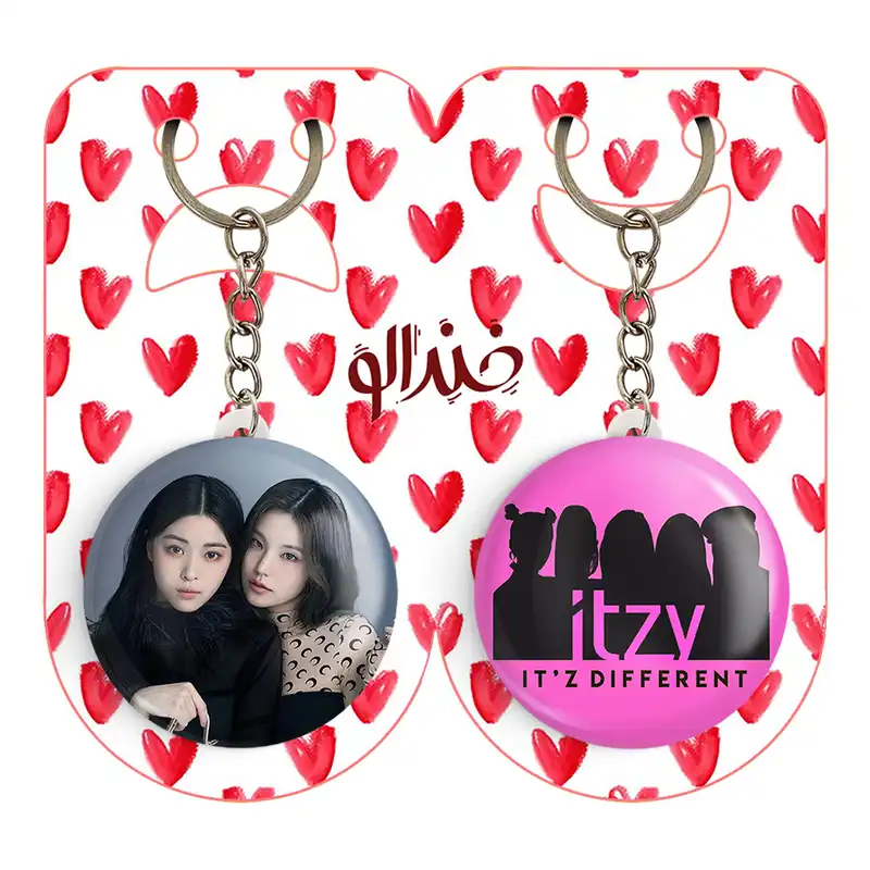 جاکلیدی خندالو مدل گروه ایتزی ITZY کد 2022520234 مجموعه 2 عددی