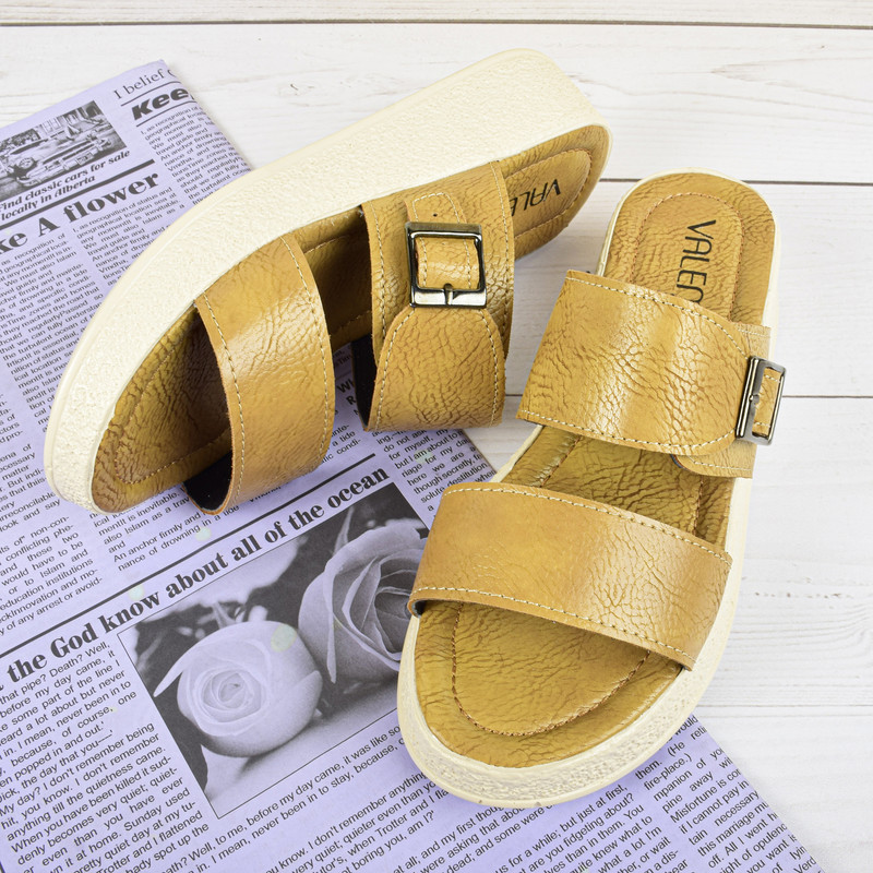 صندل زنانه والمو مدل لگرنیو کد CR.2931