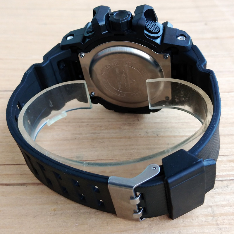 ساعت مچی دیجیتال پسرانه مدل SPORT کد EE-BL