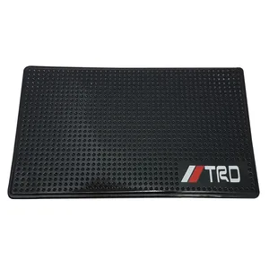پد نگهدارنده اشیاء داخل خودرو مدل ضدلفزش داتی کد Dt2025-TRD