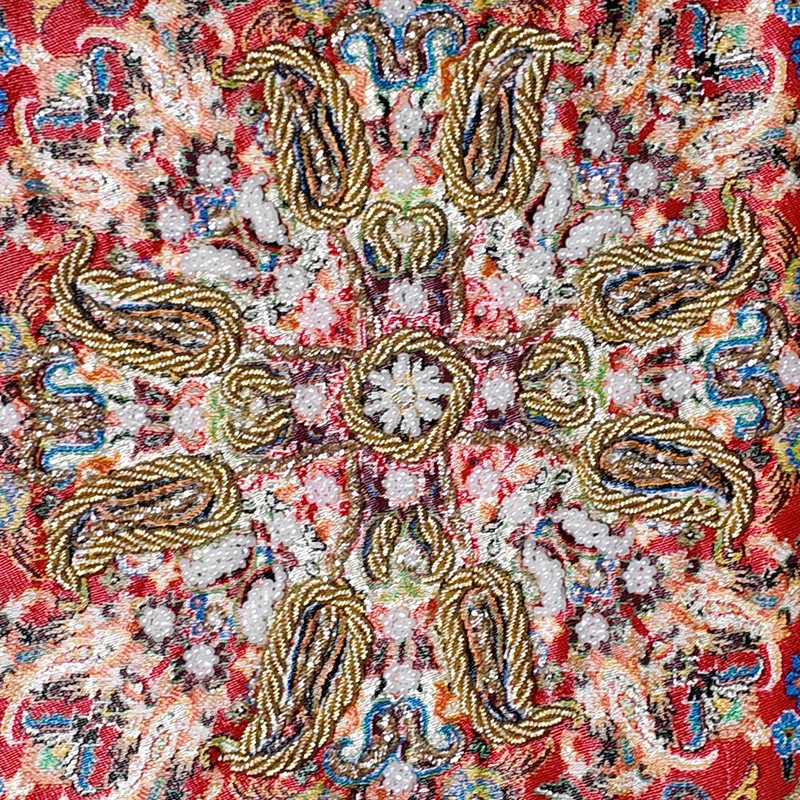 رومیزی ترمه مدل سرمه دوزی طرح ابریشم هما