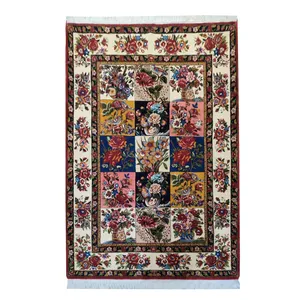 فرش دستباف چهارمتری طرح گل خشتی مدل AA172