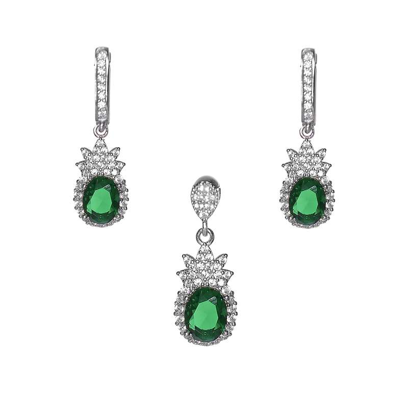 نیم ست نقره زنانه نقره جات لطفی مدل  زمرد کد NSNR01G