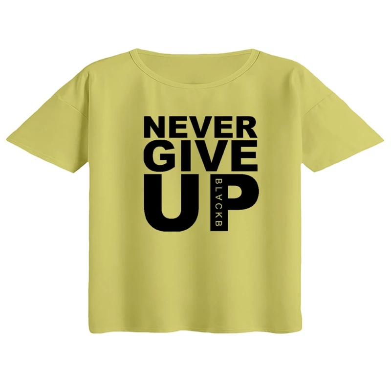 کراپ تی‌شرت آستین کوتاه زنانه مدل هرگز تسلیم نشو