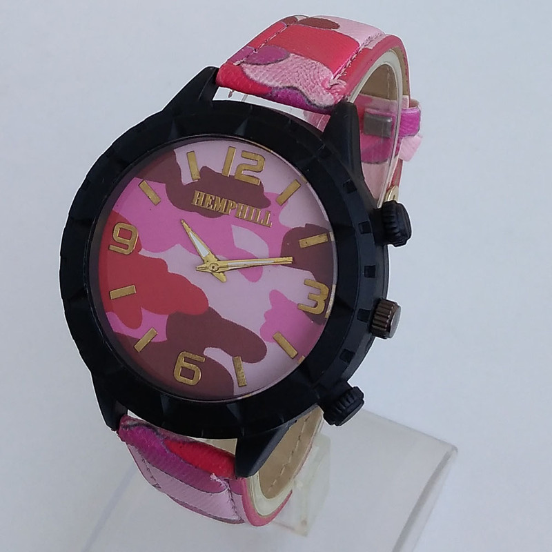 ساعت مچی عقربه ای پسرانه مدل اسپرت ارتشی کد 69 ساعت مچی عقربه ای پسرانه مدل اسپرت ارتشی کد 69