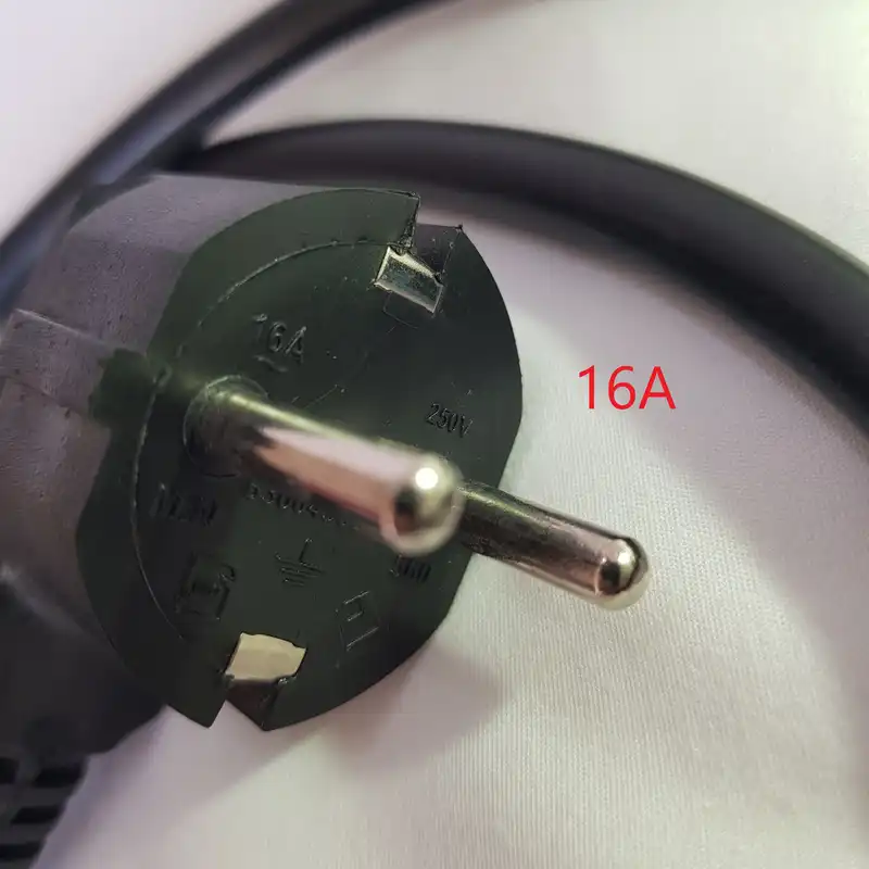 کابل برق سه پین منبع تغذیه کامپیوتر مدل 53.607 طول 1.5 متر