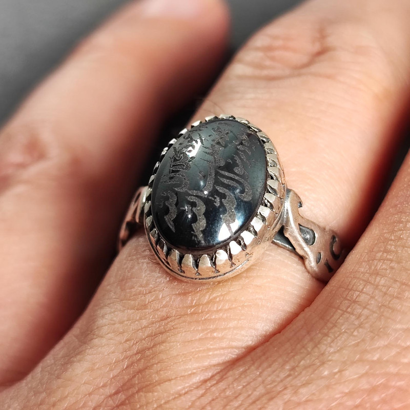 انگشتر نقره زنانه مدل حدید خطی کد AW7019