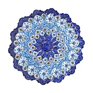بشقاب دیوار کوب میناکاری مدل اسلیمی کد B30