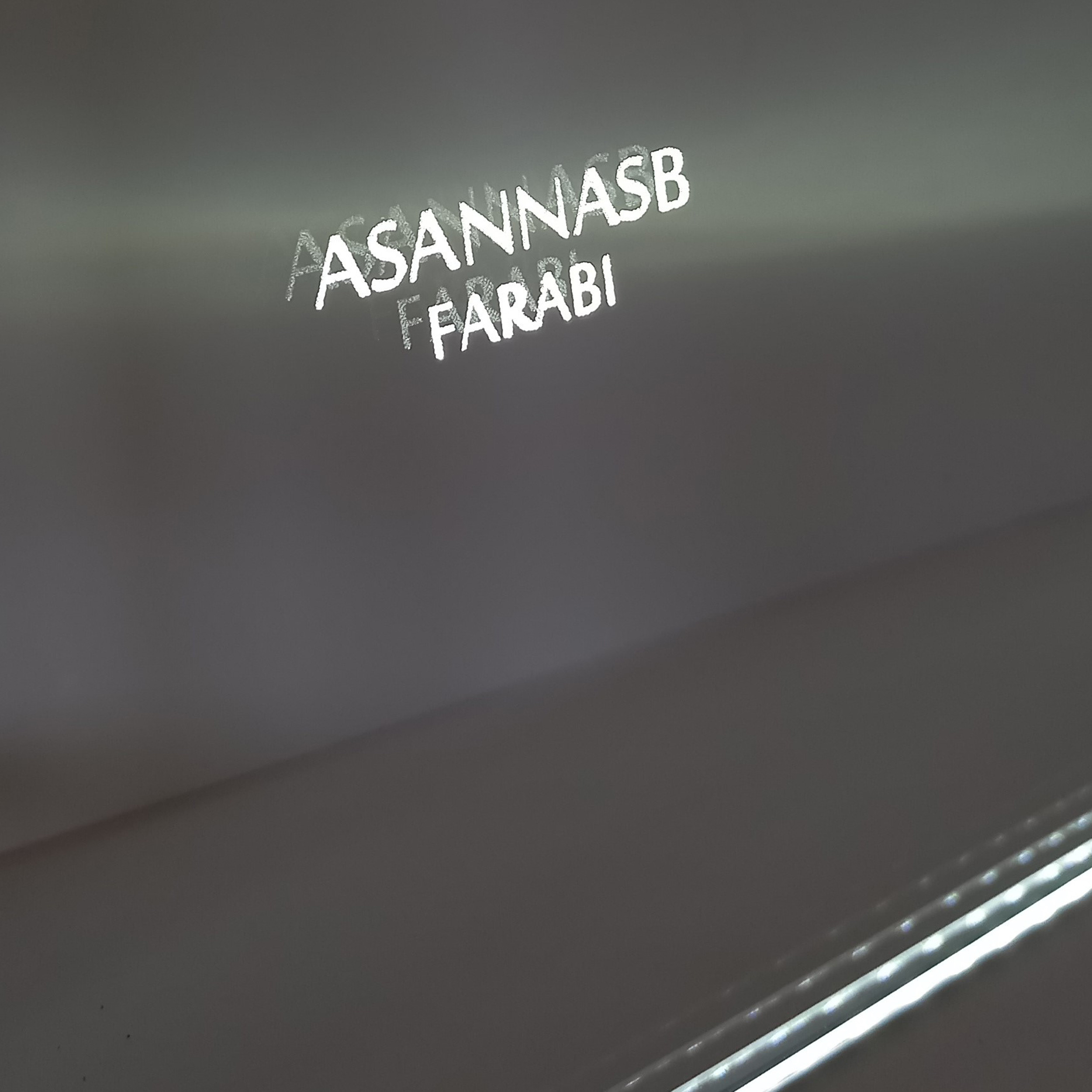آینه آسان نصب فارابی مدل ب لایت طرح تک تاچ کد CR14S021.2