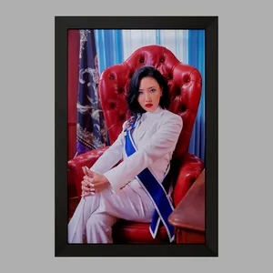 تابلو خندالو مدل هواسا گروه مامامو Mamamoo  کد 11820