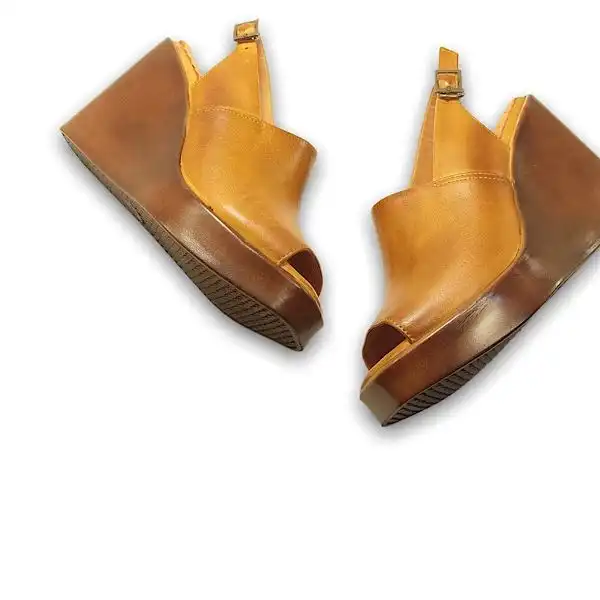 صندل زنانه مدل چرم طبیعی کد 633.1