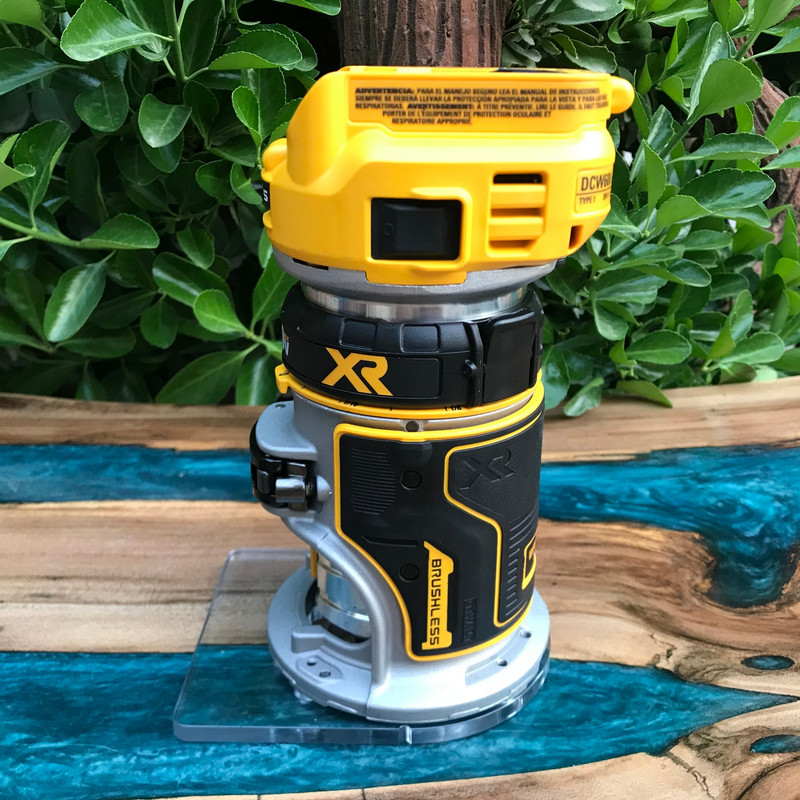 فرز مشتی شارژی دیوالت مدل DCW600B