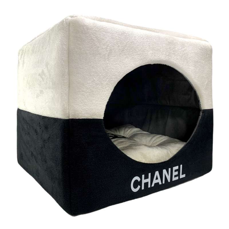 جای خواب سگ و گربه مدل کلبه طرح ch002