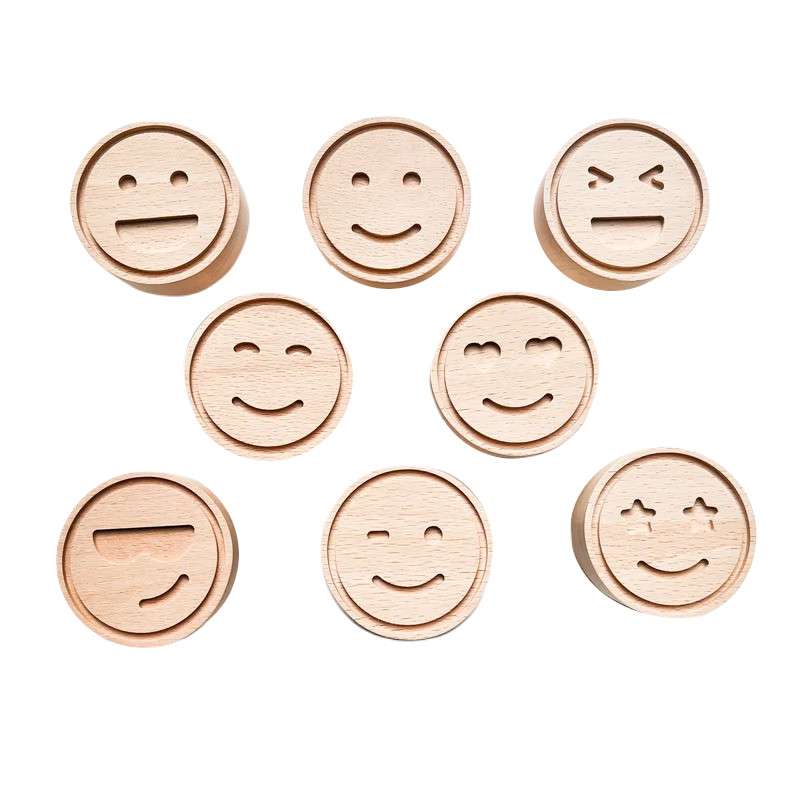 دستگیره کمد مدل کودک طرح صورتک ها کد WTL214 مجموعه 8 عددی