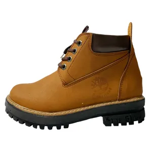 نیم بوت زنانه مدل چرم پلاس