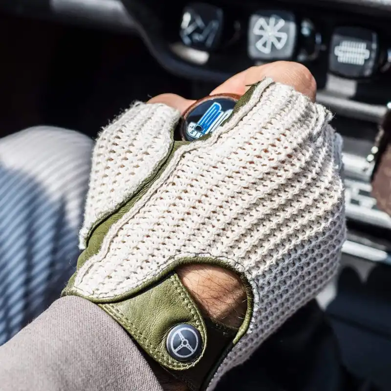 دستکش مدل چرم_بافت DG34