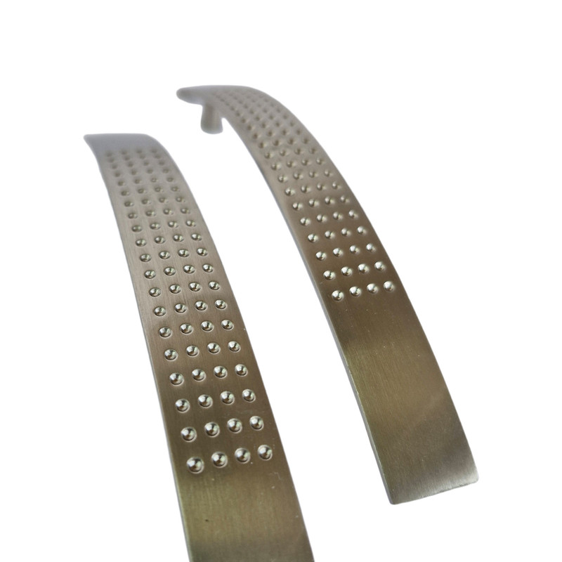 دستگیره کابینت مدل خالدار ۱۲۸ بسته دو عددی دستگیره کابینت مدل خالدار ۱۲۸ بسته دو عددی