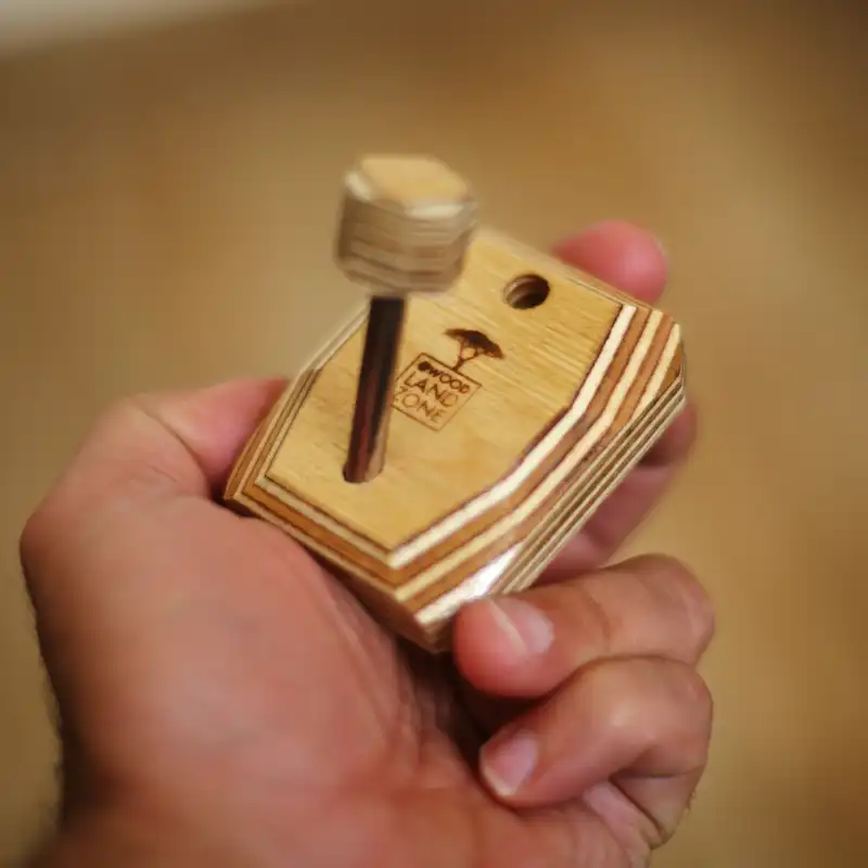 آویز لباس وودلندزون مدل زمرد بسته 2 عددی