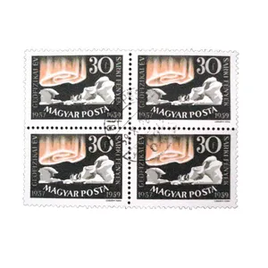 تمبر یادگاری مدل مجارستانی کد DS4110 مجموعه 4 عددی