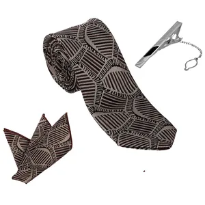 ست کراوات و دستمال جیب و گیره کراوات مردانه مدل نیوفشن کد 128