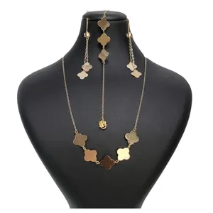 نیم ست طلا 18 عیار گالری یارطلا زنانه مدل پولکی کد SR91