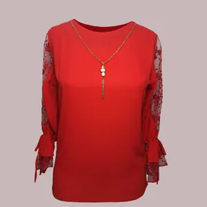 بلوز آستین بلند زنانه مدل گیپوری  گلدار Sht041r رنگ قرمز